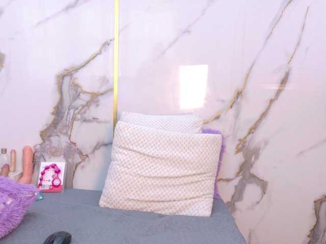 Karla-stone1 live cam on BongaCams