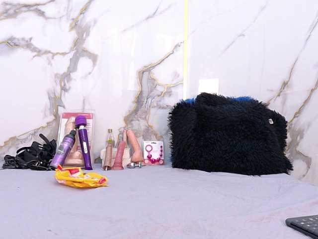 Karla-stone1 live webcam show