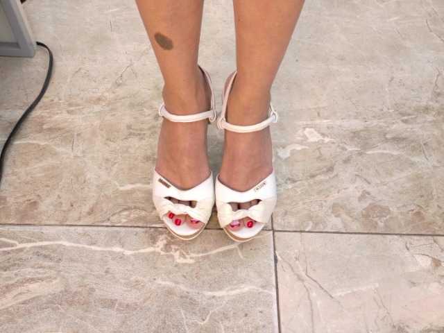 Karla-stone1