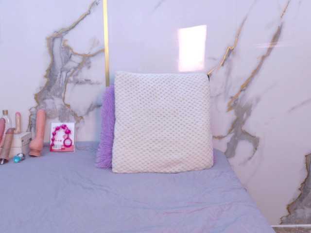 Karla-stone1 live cam on BongaCams