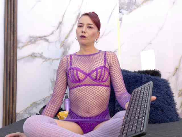 Karla-stone1 webcam