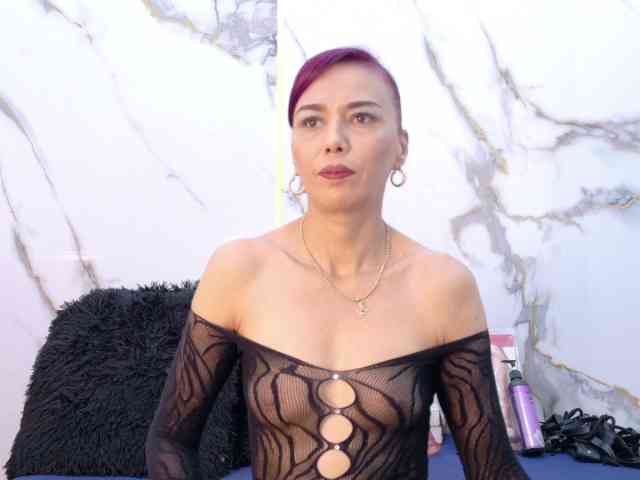 Karla-stone1 webcam