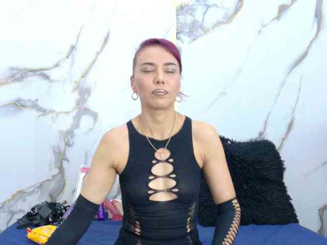 Karla-stone1