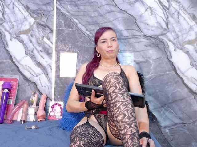 Karla-stone1 webcam