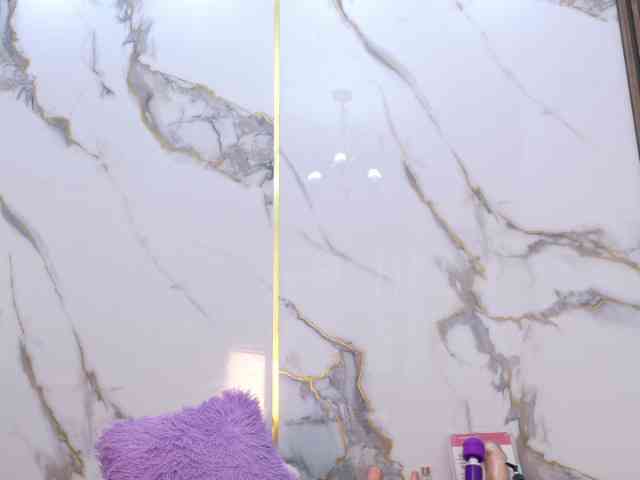 Karla-stone1 webcam