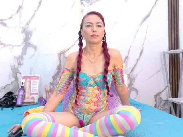 Karla-stone1 webcam