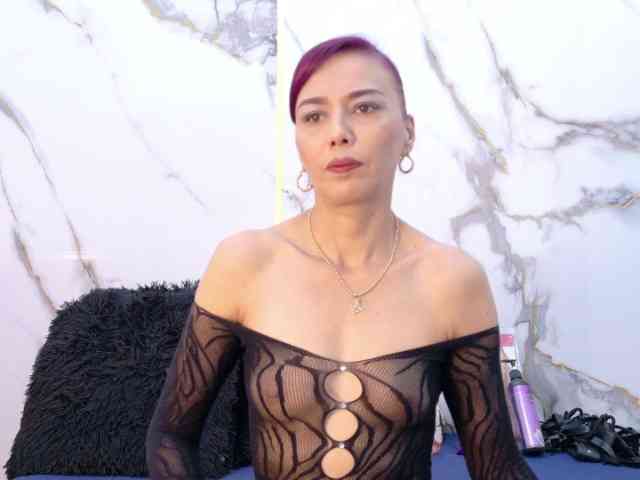 Karla-stone1 webcam