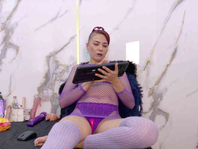 Karla-stone1