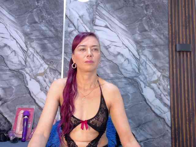 Karla-stone1 webcam