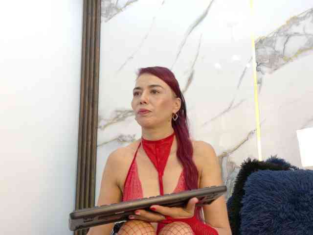 Karla-stone1 webcam