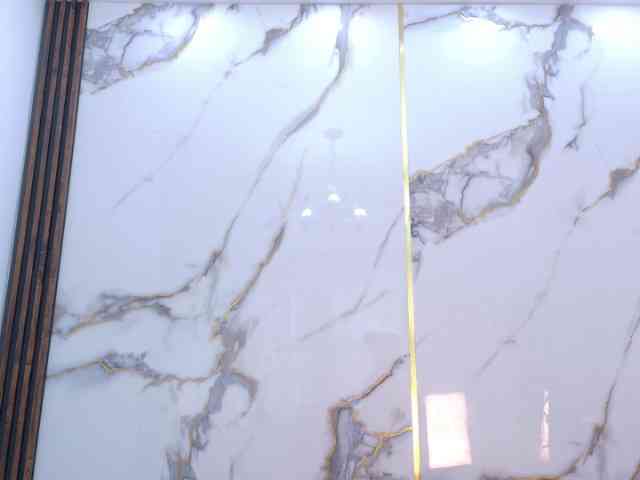 Karla-stone1 webcam
