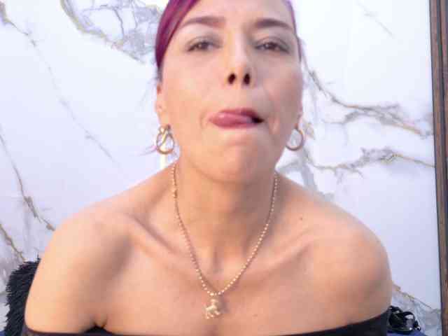 Karla-stone1 webcam
