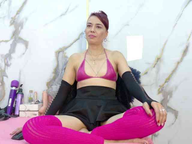 Karla-stone1 webcam