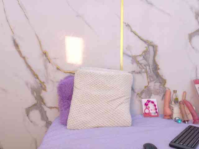 Karla-stone1 webcam
