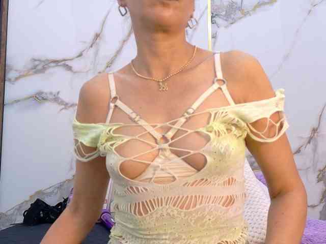 Karla-stone1 webcam