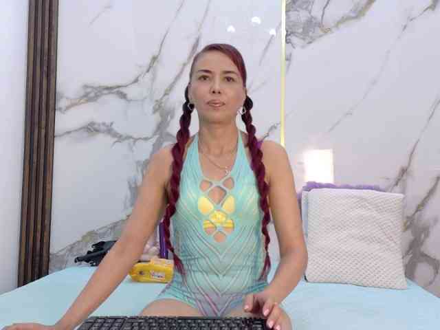 Karla-stone1 webcam
