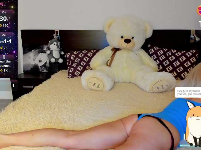 Saragrend1 live cam on BongaCams