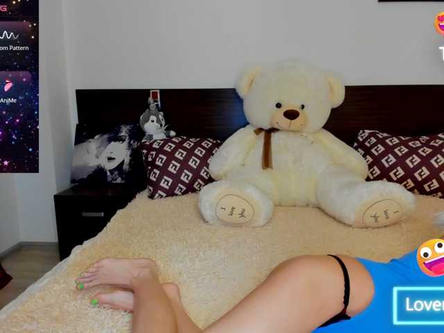 Saragrend1, en vivo ahora en BongaCams