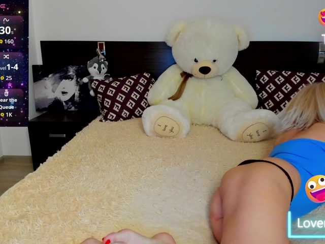 Saragrend1's BongaCams show and profile