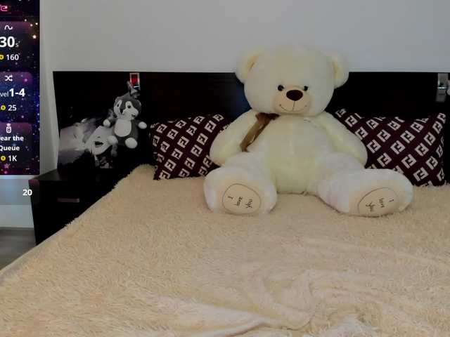 Saragrend1 live webcam show