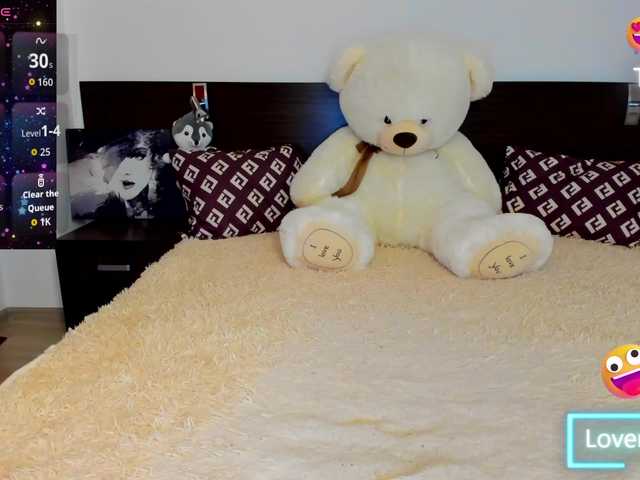 Saragrend1's BongaCams show and profile