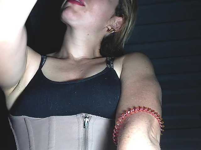 candylovet live cam on BongaCams