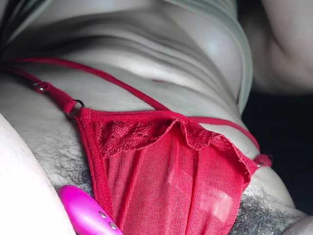 le modèle candylovet est en webcam porno dans un show sur le site bongacams, il possède les tags suivants: Latino/Hispanic,Brunette,Hairy