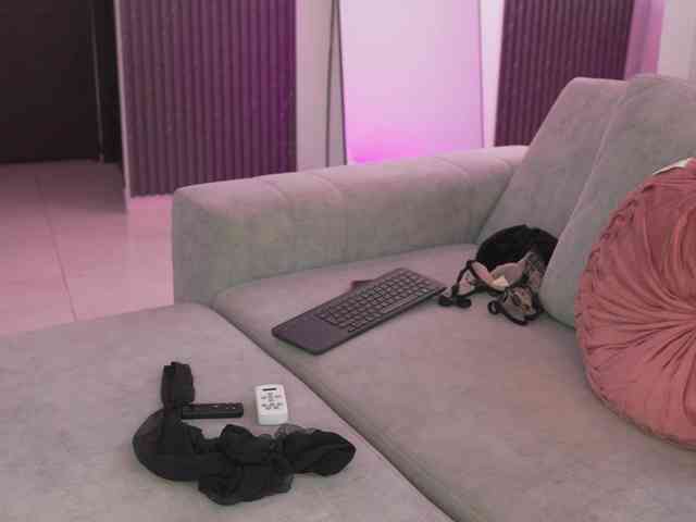 AnitaHaywood webcam