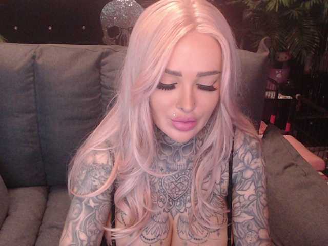 MilaElaine