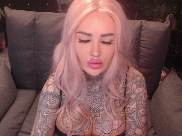 MilaElaine