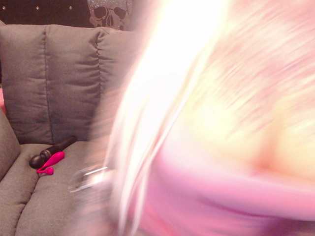 MilaElaine