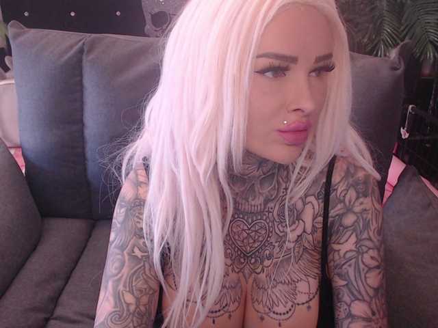 MilaElaine