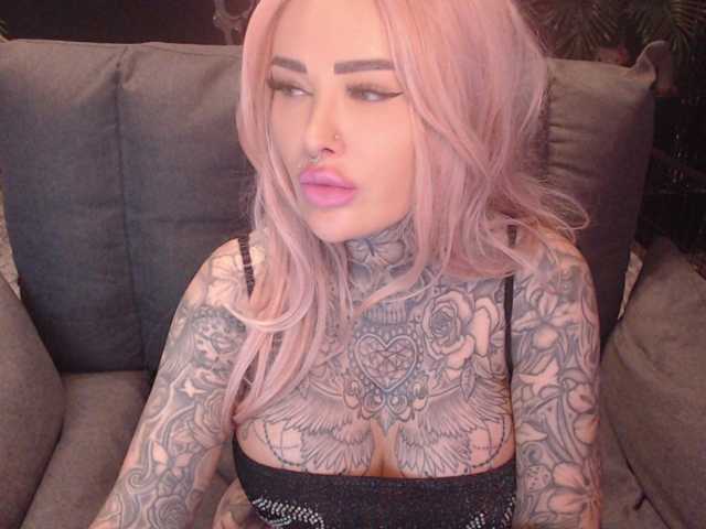 MilaElaine