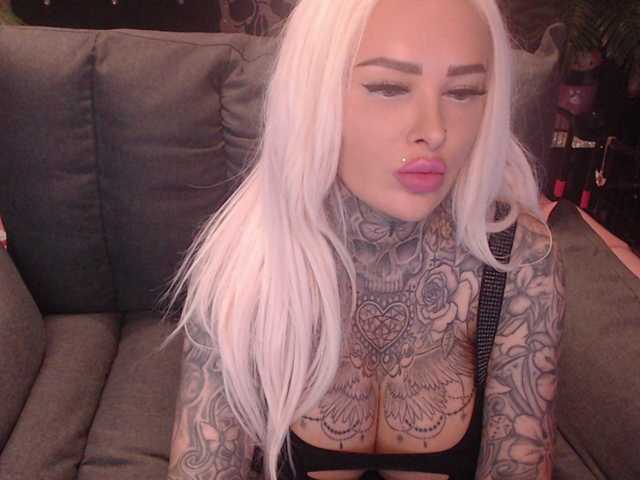 MilaElaine