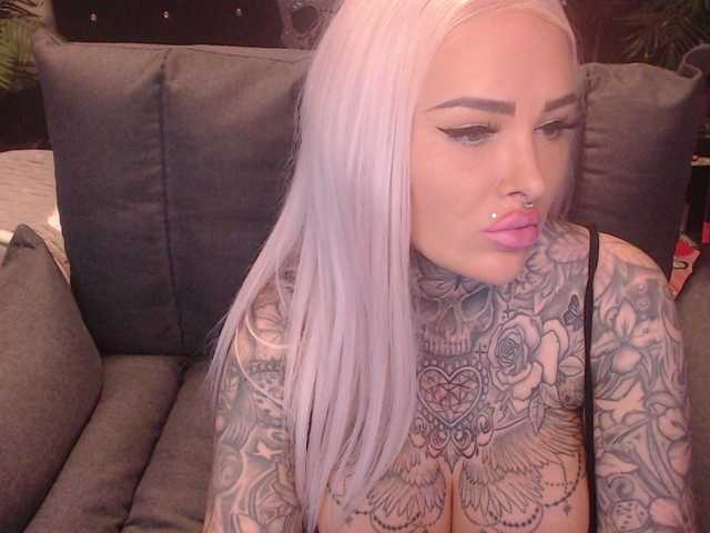MilaElaine