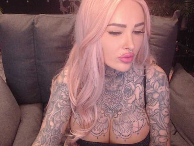 MilaElaine