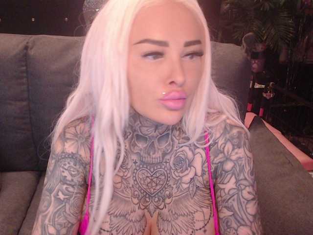 MilaElaine