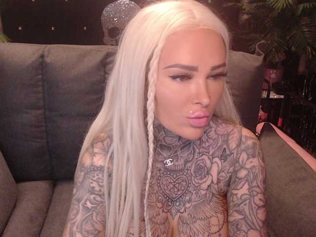 MilaElaine