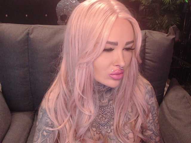 MilaElaine