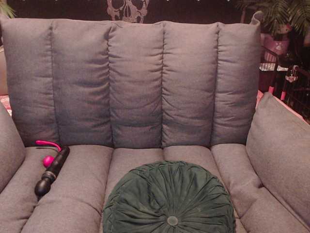 MilaElaine live cam preview