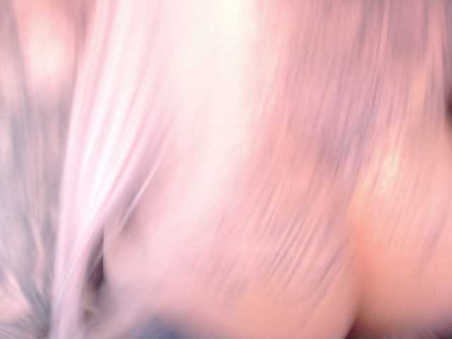 MilaElaine