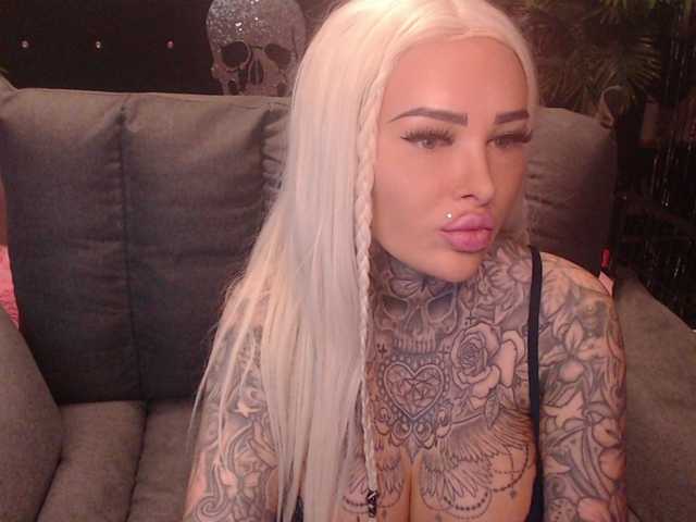 MilaElaine