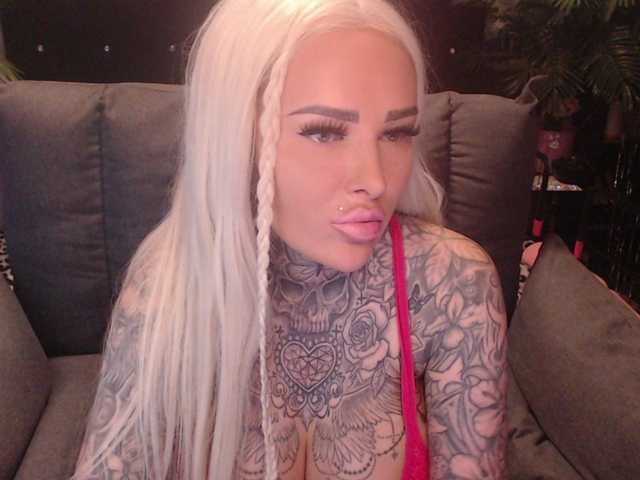 MilaElaine