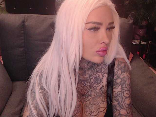 MilaElaine