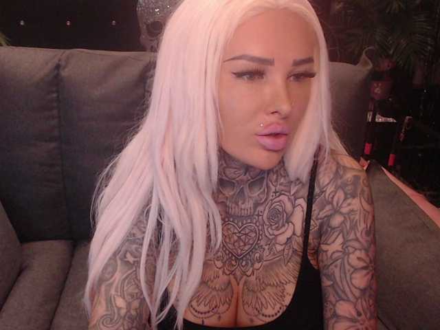 MilaElaine
