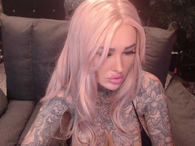 MilaElaine
