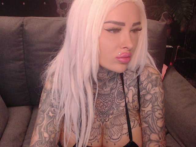 MilaElaine