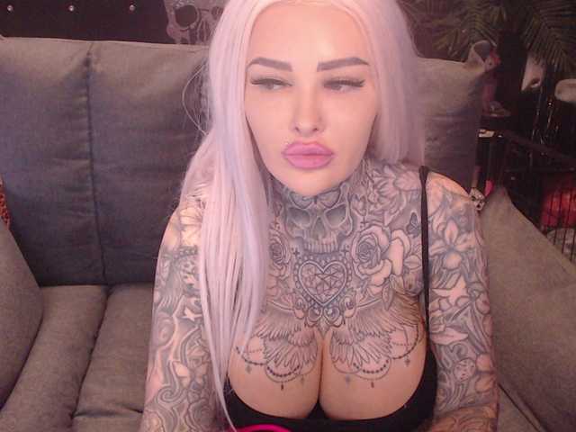 MilaElaine