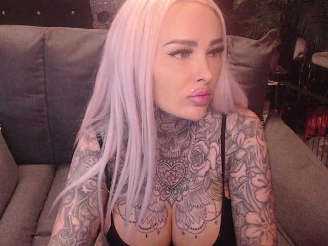 MilaElaine