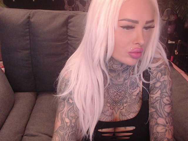 MilaElaine